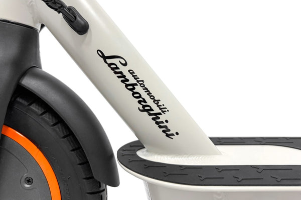 Automobili Lamborghini AL10